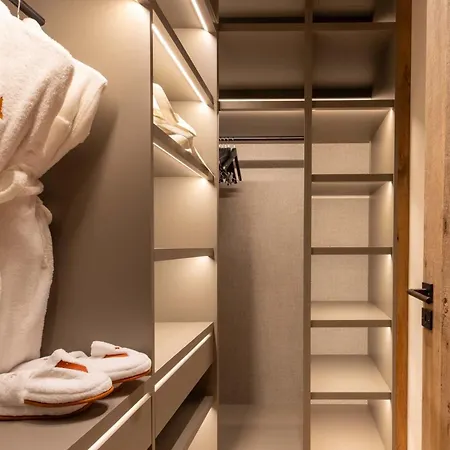 Antares Ursa 501 - Amazing Duplex Penthouse Inout In *